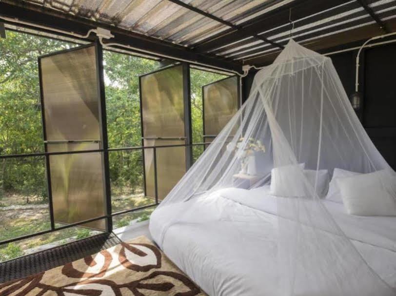 Himmapan Resort Koh Phayam Esterno foto